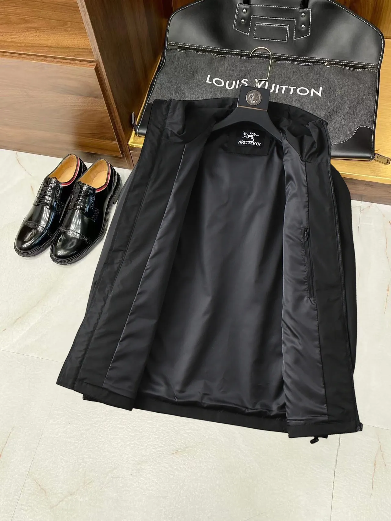 Same Style， ， 2026 New Arrival ， Original Premium Breathable ， ， ， Quality。 ， Sizes：M～3XL，